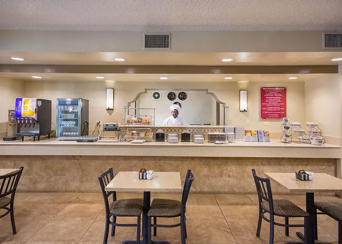 Best Western San Dimas Hotel y Suites